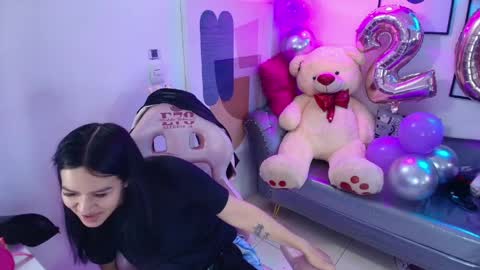 Sasha online show from 04/17/26, 03:20