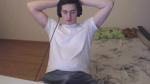 Snapshot of sasha_calvin chatting on 10/22/25, 10:20 sasha_calvin online show from 10/22/25, 10:20