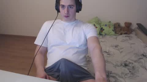 Snapshot of sasha_calvin chatting on 11/02/25, 12:46 sasha_calvin online show from 11/02/25, 12:46