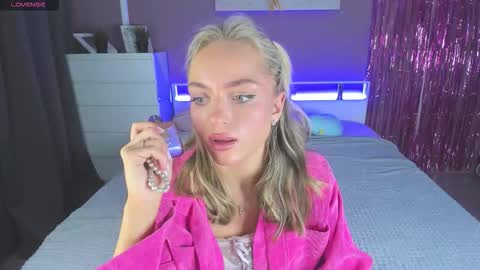 Sasha online show from 02/19/26, 03:52