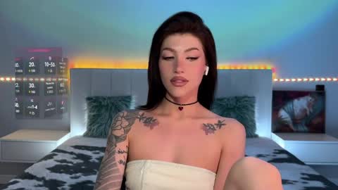 Hi everyone my name is Sasha   online show from 04/27/26, 04:49