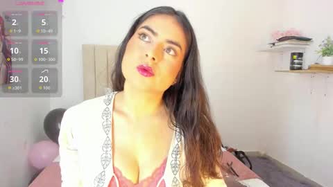Snapshot of sashaa_petit chatting on 09/10/25, 11:21 Sashaa online show from 09/10/25, 11:21