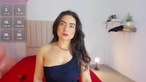 Snapshot of sashaa_petit chatting on 10/16/25, 11:33 Sashaa online show from 10/16/25, 11:33