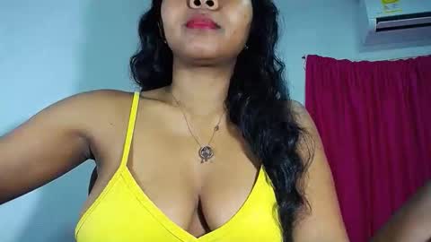 Snapshot of sashabreck1 chatting on 11/08/25, 03:07 sashabreck1 online show from 11/08/25, 03:07