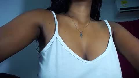 Snapshot of sashabreck1 chatting on 11/27/25, 03:08 sashabreck1 online show from 11/27/25, 03:08