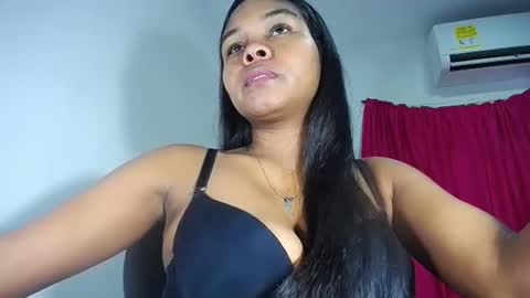 Snapshot of sashabreck1 chatting on 12/05/25, 02:42 sashabreck1 online show from 12/05/25, 02:42