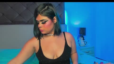 selene  online show from 01/02/25, 08:02