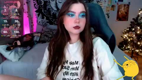 Snapshot of sashasoyyyy chatting on 01/13/25, 03:01 Sashasoy online show from 01/13/25, 03:01