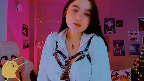 Snapshot of sashasoyyyy chatting on 10/07/25, 03:14 Sashasoy online show from 10/07/25, 03:14