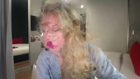 Sasha online show from 02/20/26, 12:27