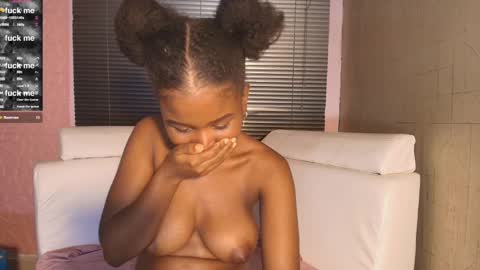 SashhaLux22 online show from 02/23/25, 10:39