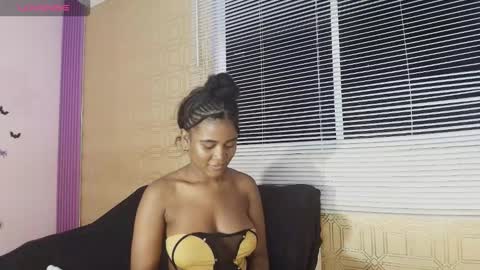 SashhaLux22 online show from 11/10/25, 04:33