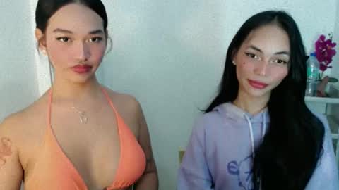 Snapshot of sashifoxdoll_ chatting on 05/01/26, 09:30 Sashi online show from 05/01/26, 09:30