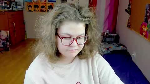 .Alexandra online show from 12/21/25, 01:18