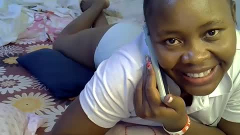 sassy_bella online show from 09/21/25, 06:26