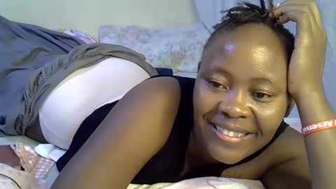 sassy_bella online show from 10/04/25, 02:20