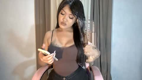 Snapshot of sassy_jenny8 chatting on 07/23/26, 07:12 sassy_jenny8 online show from 07/23/26, 07:12