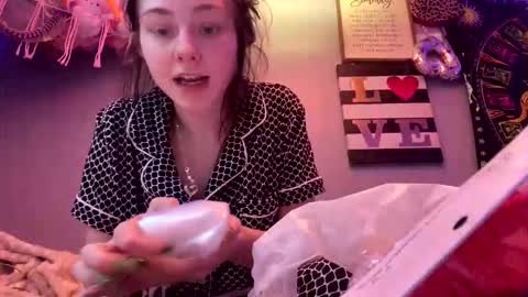 sassyseductive online show from 04/30/26, 08:57