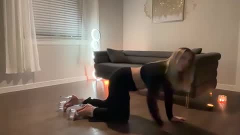 MazyMay333 online show from 03/06/25, 05:35