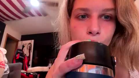 sassysquirtsmmm online show from 05/03/26, 11:11