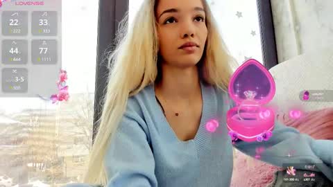 Snapshot of sassyt33n chatting on 02/24/25, 09:43 sassyt33n online show from 02/24/25, 09:43