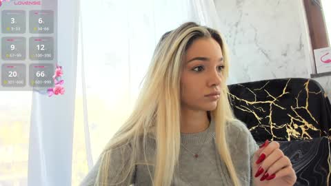 Snapshot of sassyt33n chatting on 03/08/25, 07:38 sassyt33n online show from 03/08/25, 07:38