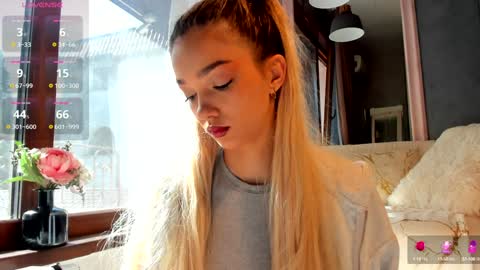 Snapshot of sassyt33n chatting on 10/11/25, 10:14 sassyt33n online show from 10/11/25, 10:14