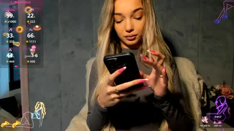 Snapshot of sassyt33n chatting on 11/05/25, 10:26 sassyt33n online show from 11/05/25, 10:26