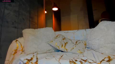 Snapshot of sassyt33n chatting on 12/02/25, 06:52 sassyt33n online show from 12/02/25, 06:52