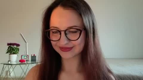 Lori online show from 05/21/26, 06:26