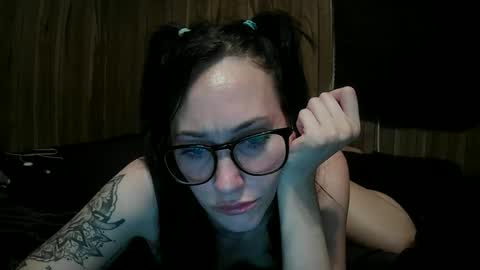 Snapshot of satindreamsxxx chatting on 05/31/26, 02:53 satindreamsxxx online show from 05/31/26, 02:53