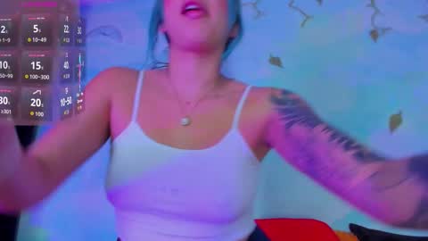 Snapshot of saturno_stone chatting on 11/26/25, 06:36 Saturnooo online show from 11/26/25, 06:36