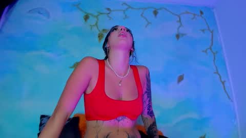 Saturnooo online show from 02/11/26, 01:10