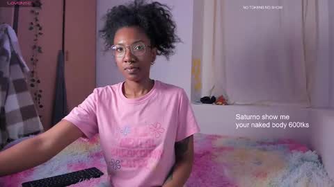 Snapshot of saturno_vibes chatting on 01/22/25, 11:56 saturno_vibes online show from 01/22/25, 11:56