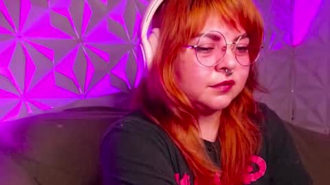 Gina George online show from 09/18/25, 11:07