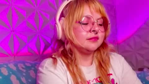 Gina George online show from 10/08/25, 11:57