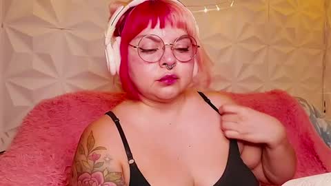 Gina George online show from 07/07/26, 02:03