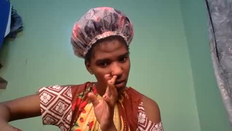 Snapshot of sauce_pety chatting on 06/14/26, 05:15 pety online show from 06/14/26, 05:15