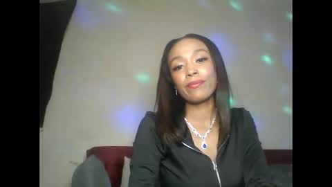 Shaniiice online show from 09/20/25, 09:49
