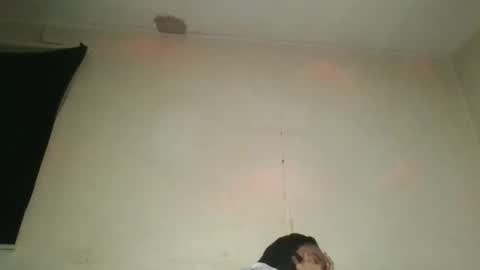 Snapshot of saucy_shanice chatting on 10/27/25, 10:25 Shaniiice online show from 10/27/25, 10:25