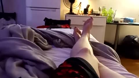 Snapshot of saucybear666 chatting on 12/09/24, 12:19 SnowBunny online show from 12/09/24, 12:19