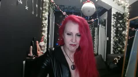 SaucySky online show from 12/28/24, 09:08