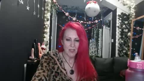 SaucySky online show from 12/30/24, 12:00