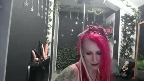 SaucySky online show from 02/27/26, 10:54