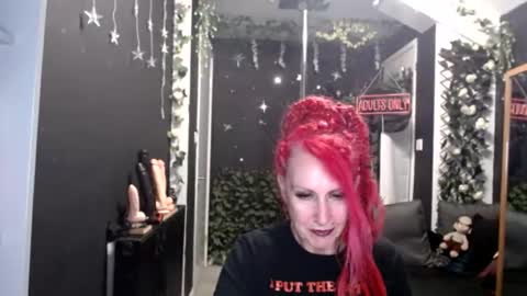 SaucySky online show from 04/06/26, 09:16