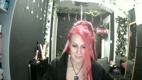 SaucySky online show from 05/14/26, 11:00