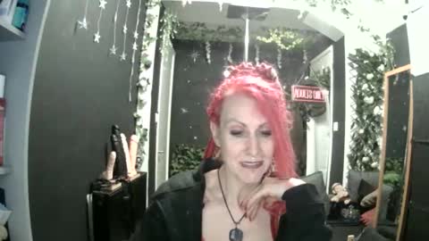 SaucySky online show from 05/17/26, 08:38