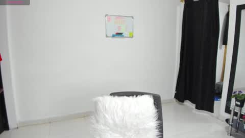 Snapshot of sava_lee chatting on 02/12/25, 02:14 Sava lee online show from 02/12/25, 02:14