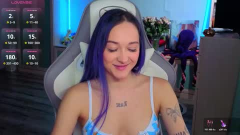 Ariel online show from 11/28/25, 03:09