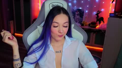 Ariel online show from 01/09/26, 03:20